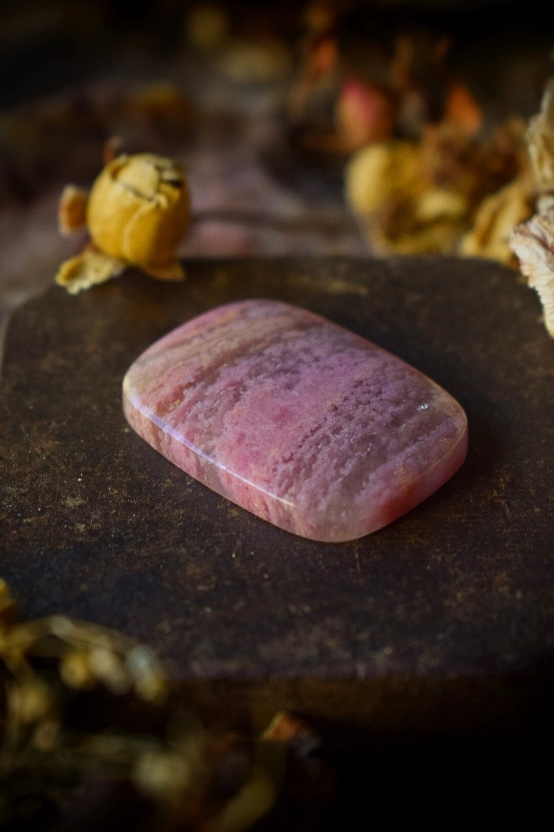 Cabochon Rhodonite - Mont Viso