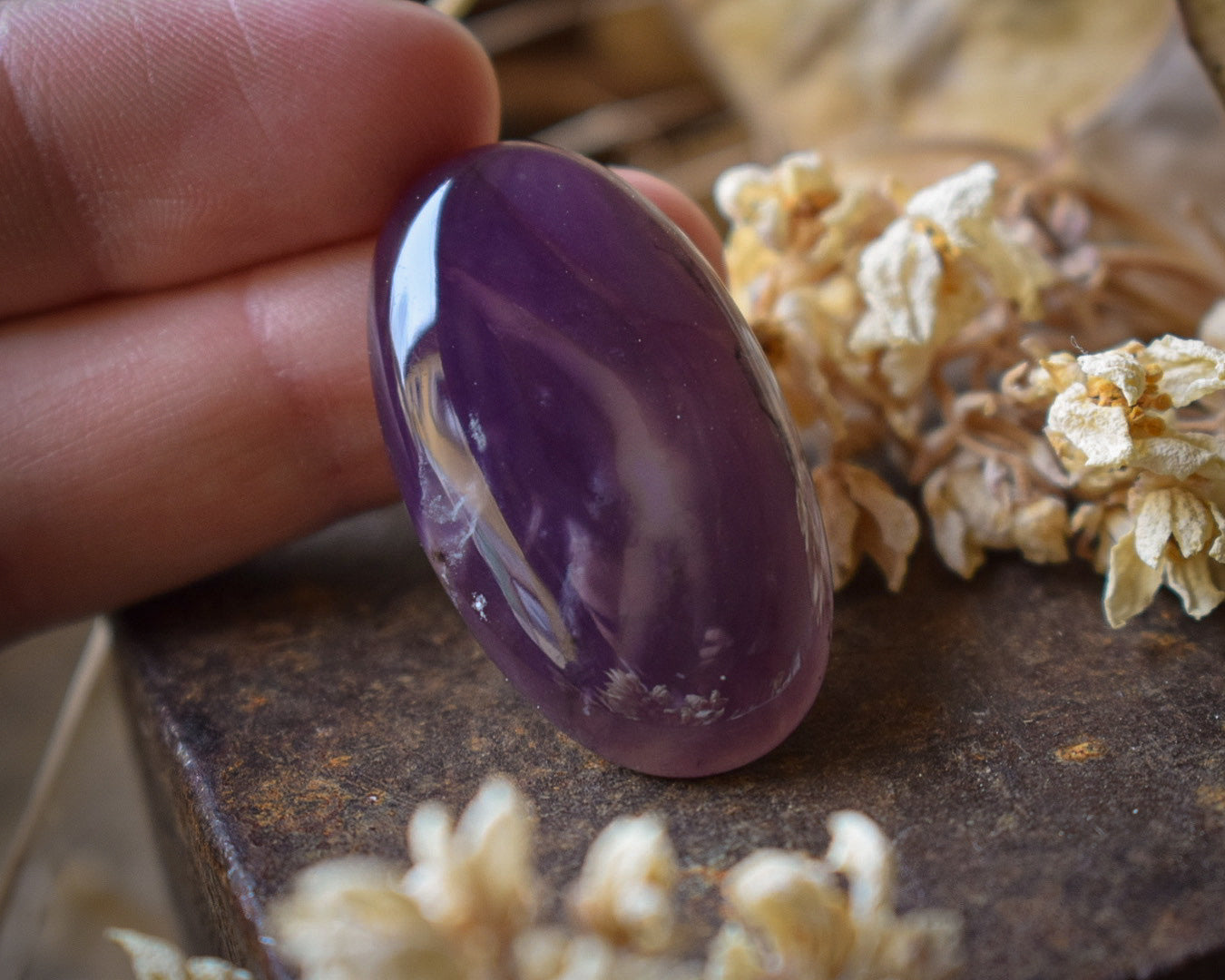 Cabochon Calcédoine Violette — Indonésie
