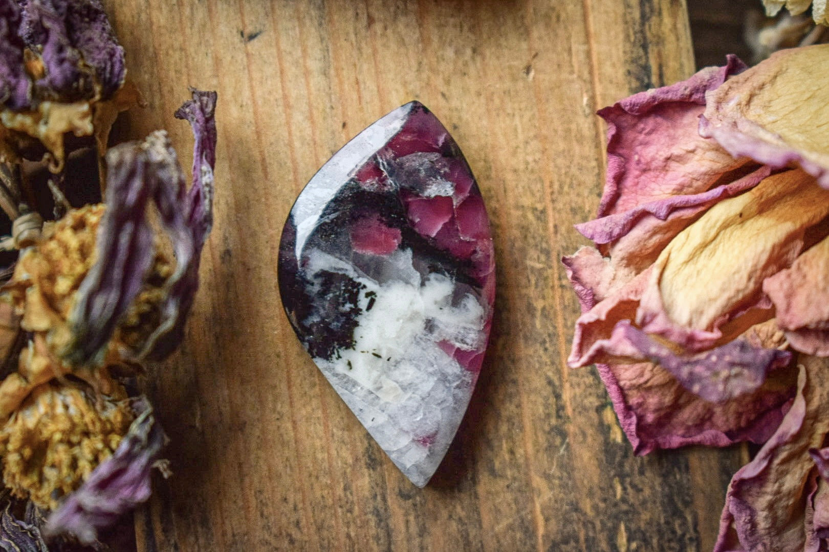 Eudialyte — Suède