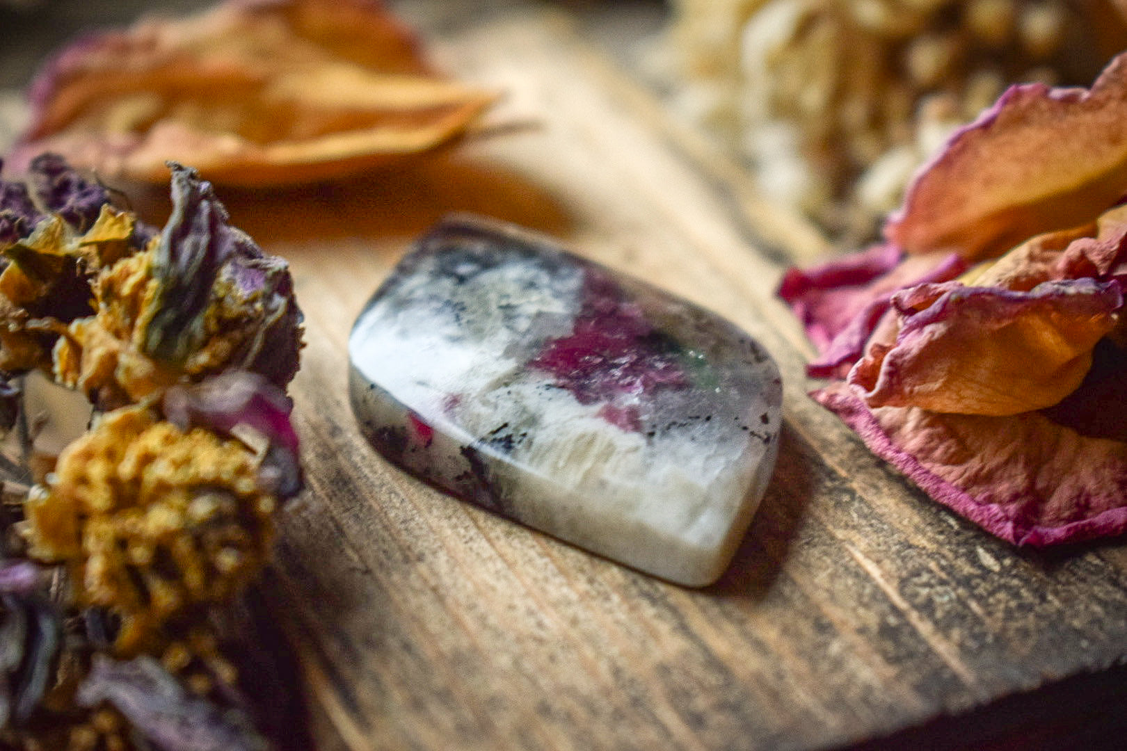 Eudialyte — Suède