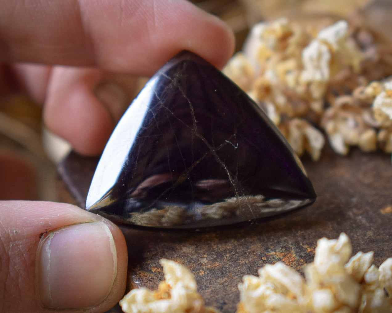 Cabochon Purpurite — Namibie