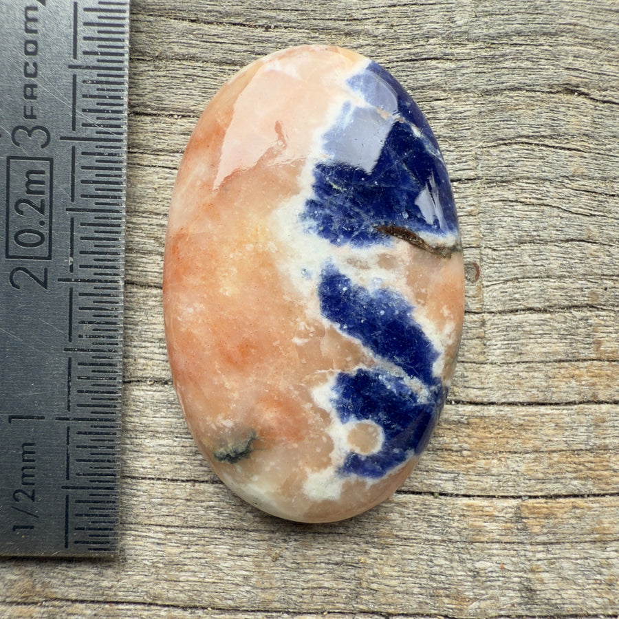 Cabochon Sodalite Cancrinite