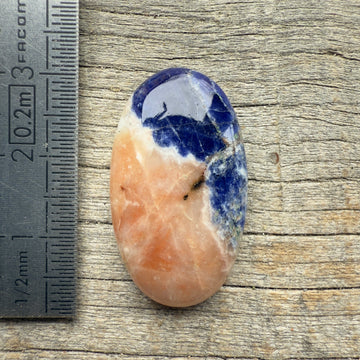 Cabochon Sodalite Cancrinite