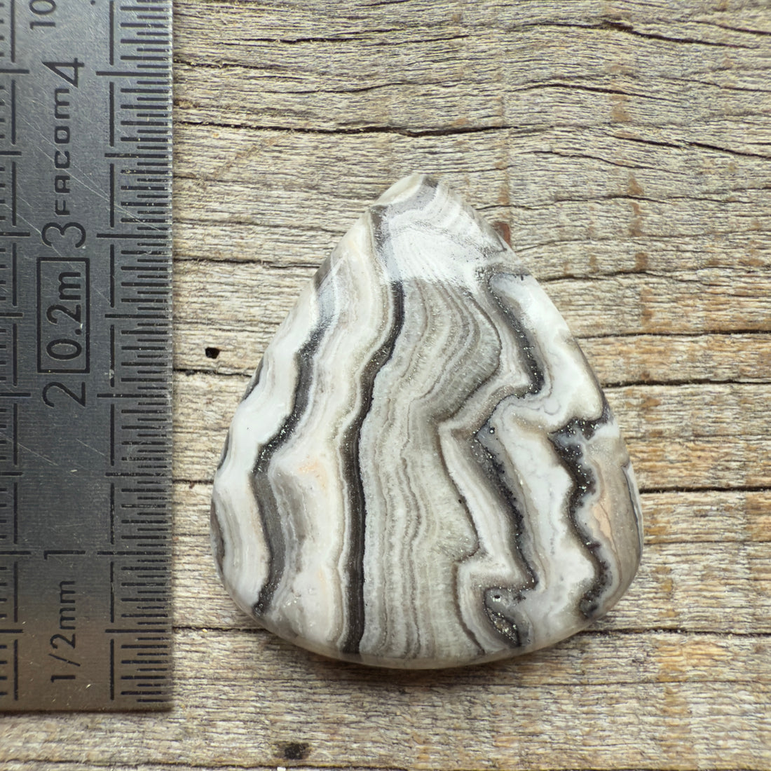 Cabochon Calcite Zebre