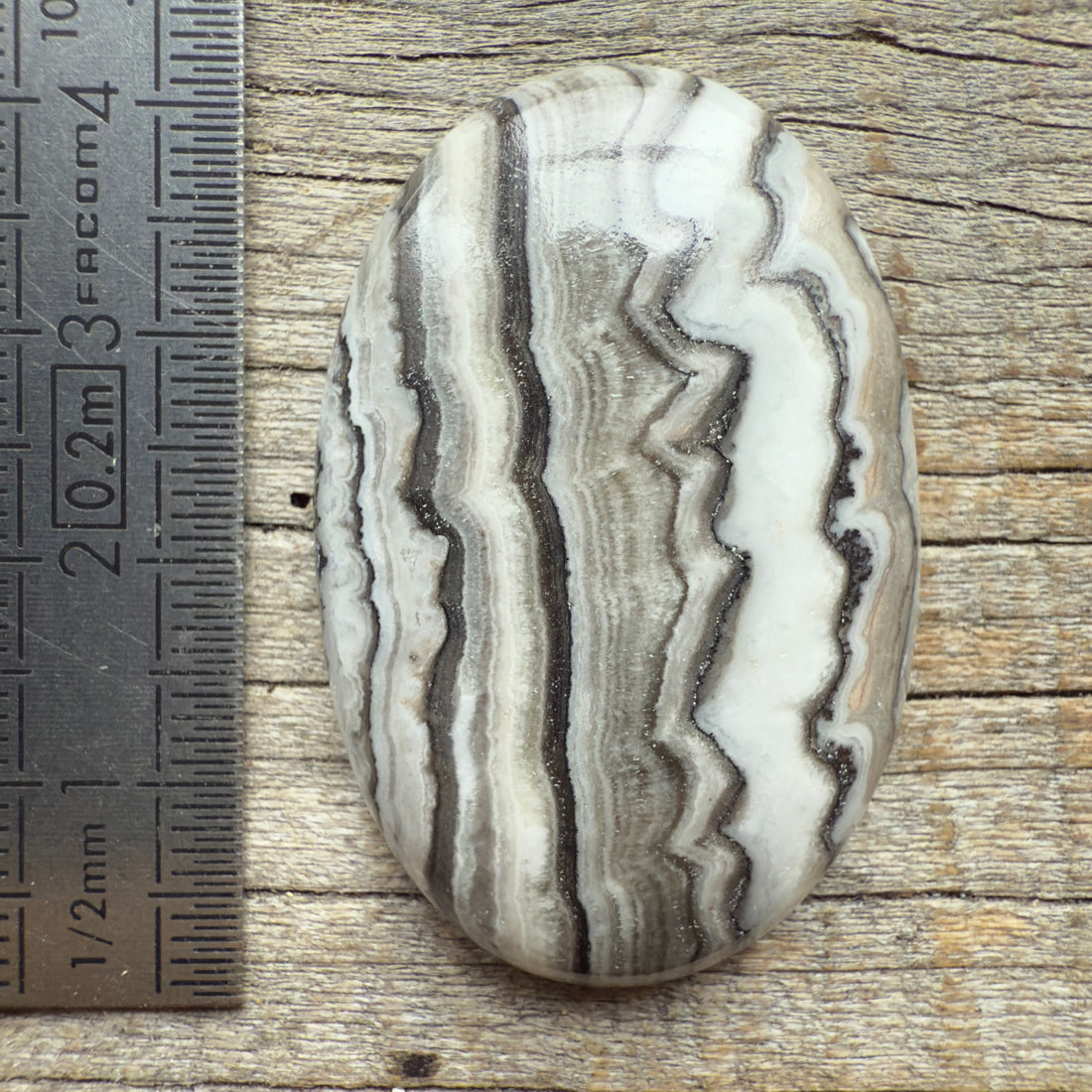 Cabochon Calcite Zebre