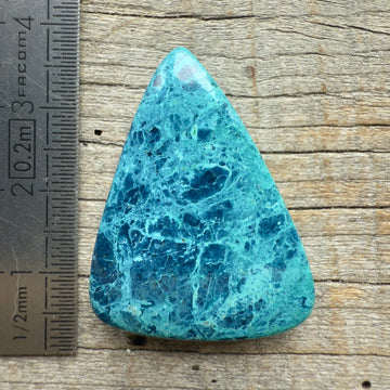 Cabochon Shattuckite