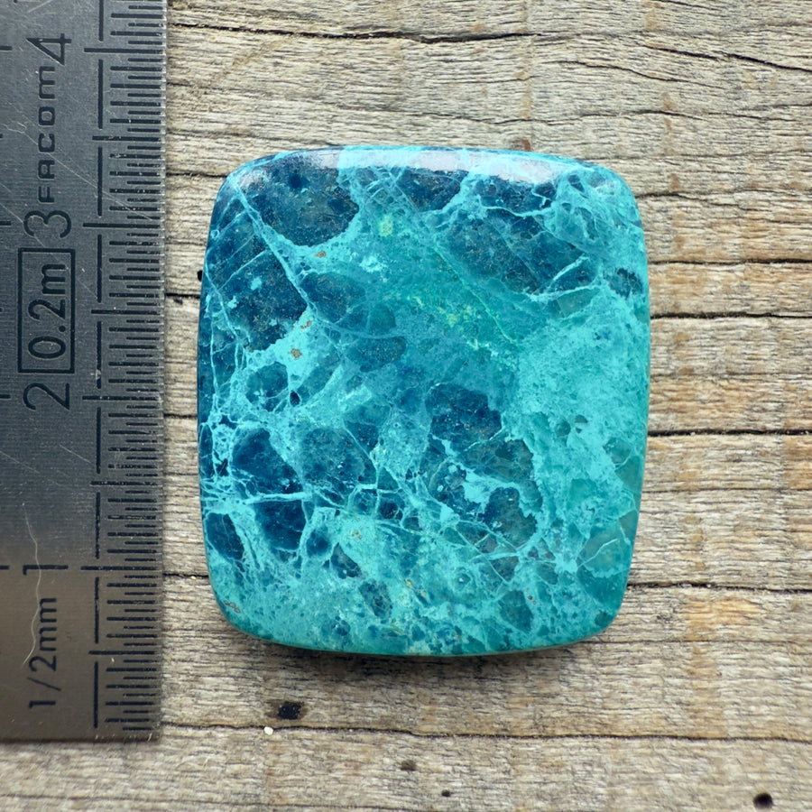 Cabochon Shattuckite