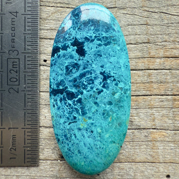 Cabochon Shattuckite