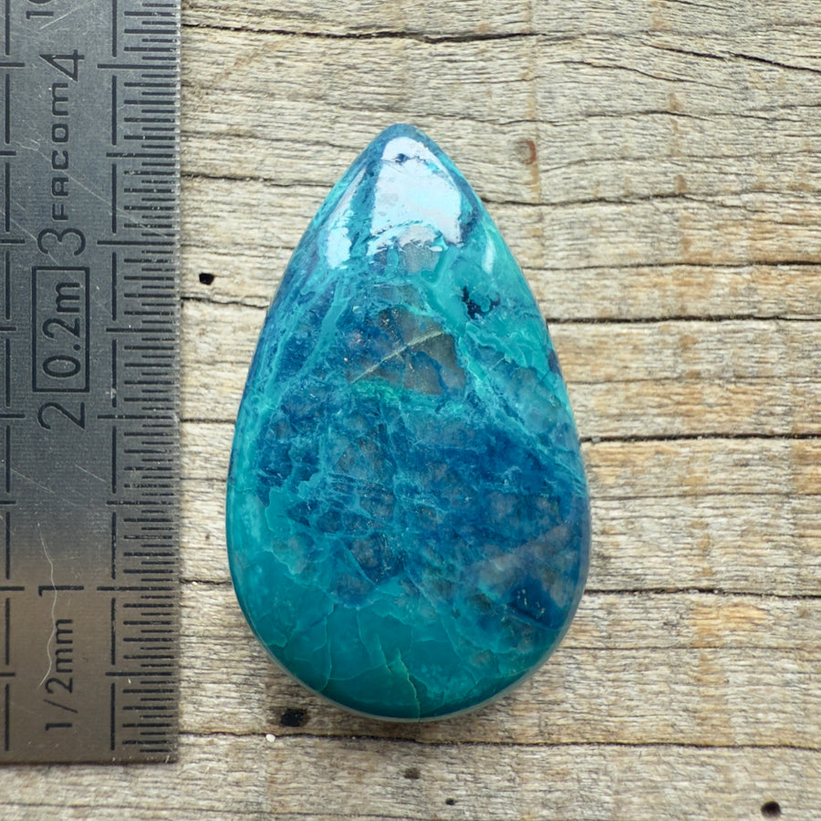 Cabochon Shattuckite