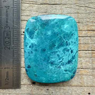 Cabochon Shattuckite