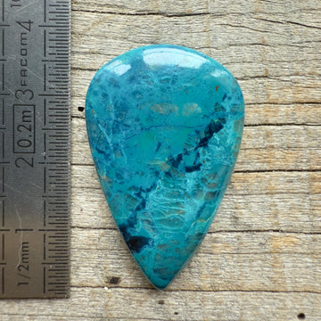 Cabochon Shattuckite