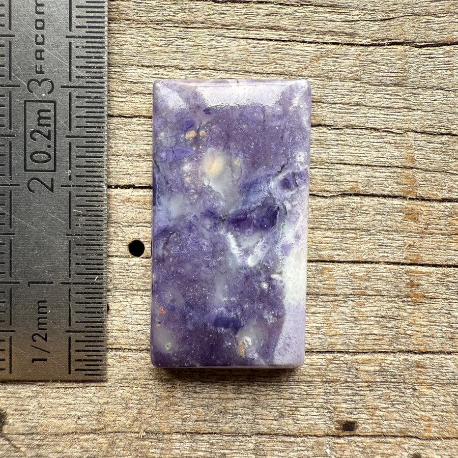 Cabochon Opale Morado / Tiffany Stone