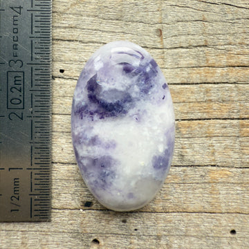 Cabochon Opale Morado / Tiffany Stone