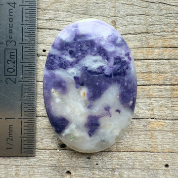 Cabochon Opale Morado / Tiffany Stone