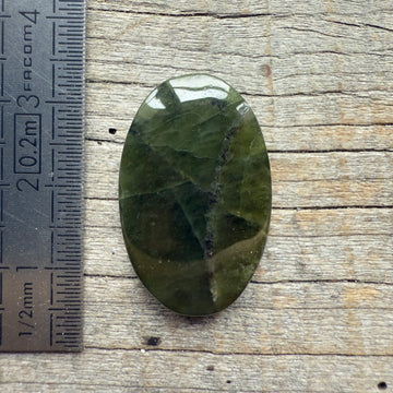 Cabochon Jade Nephrite