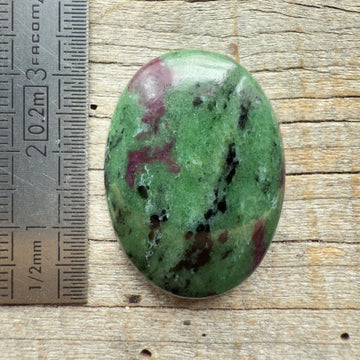 Cabochon Rubis Zoisite