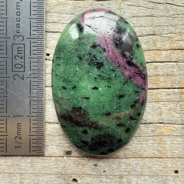 Cabochon Rubis Zoisite