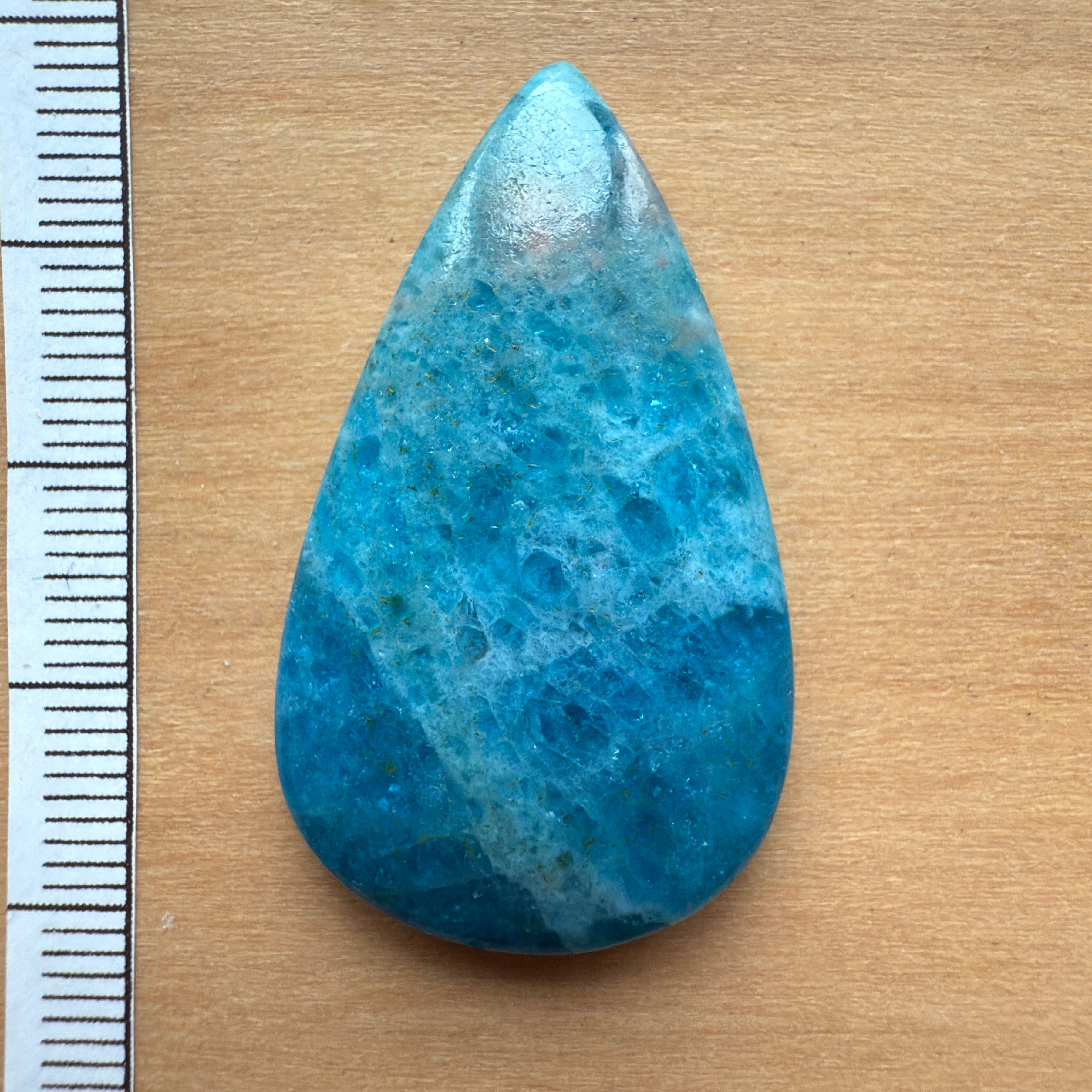 Cabochon Apatite