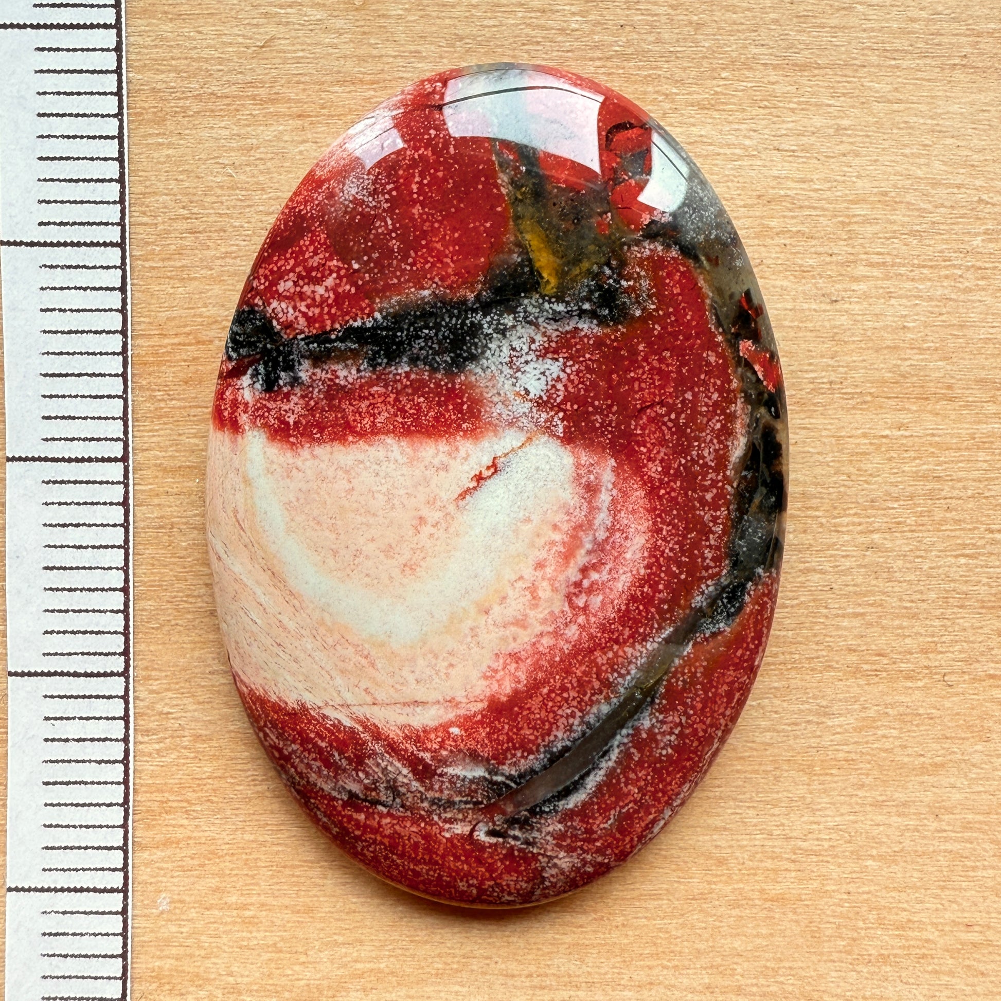Cabochon Jaspe Rouge Peau de Serpent