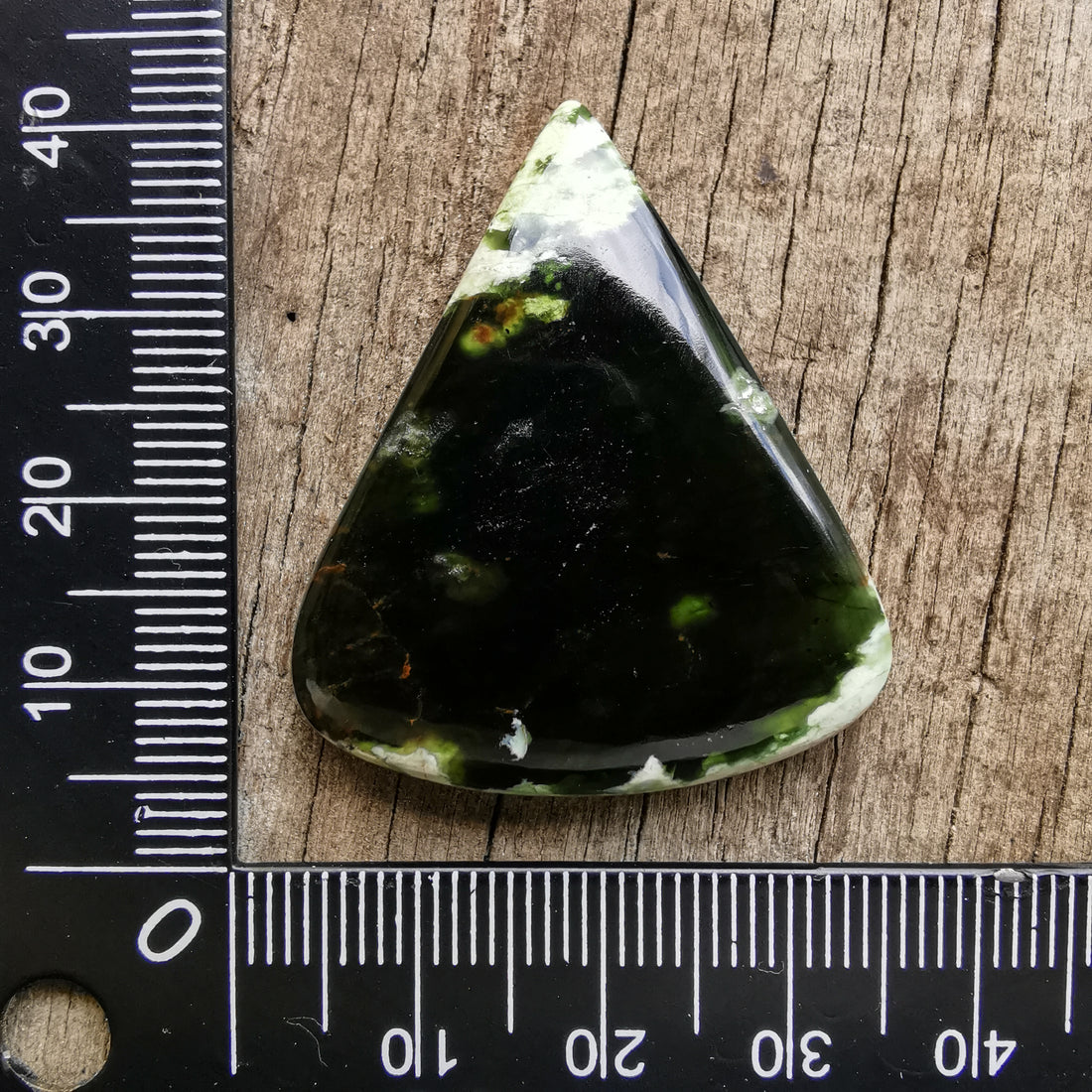 Cabochon Calcédoine Chrome