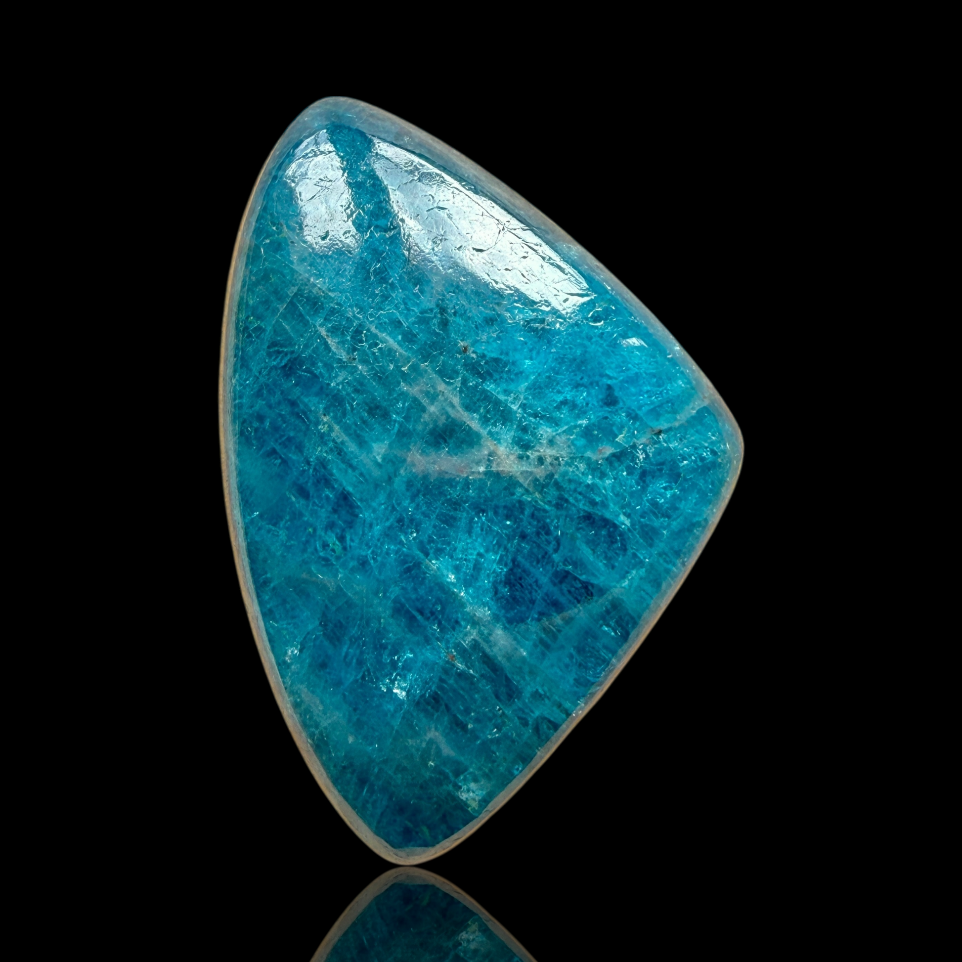 Cabochon Apatite