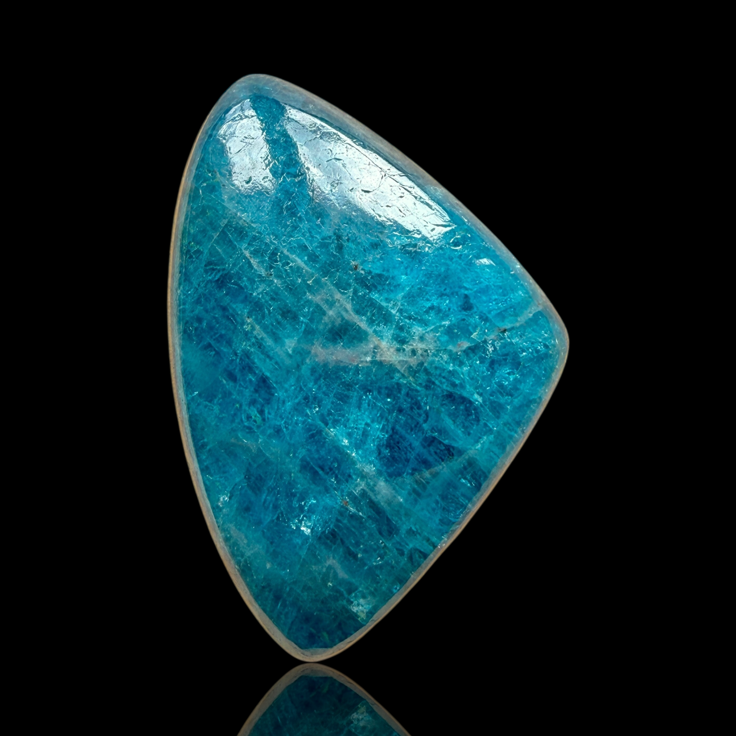 Cabochon Apatite