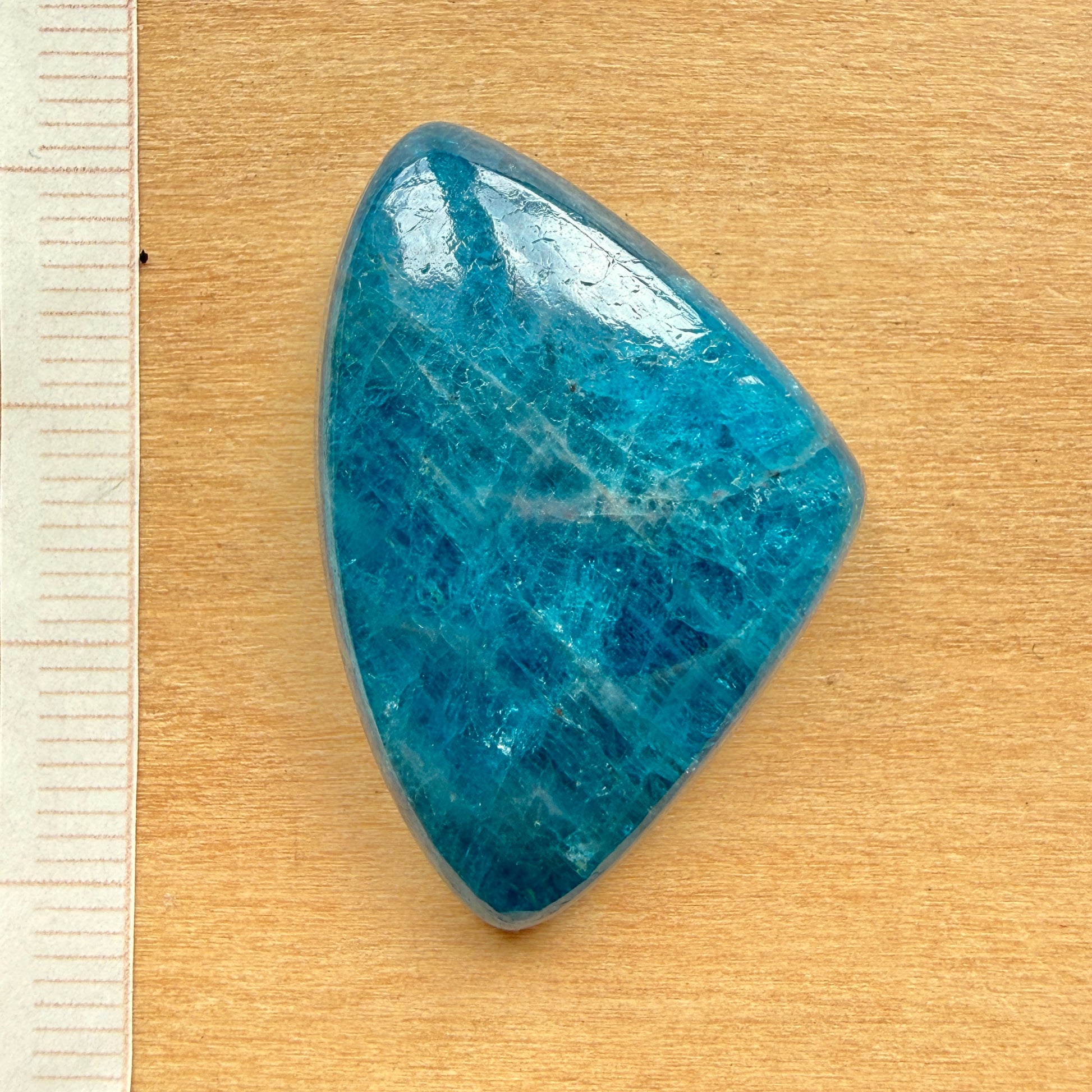 Cabochon Apatite