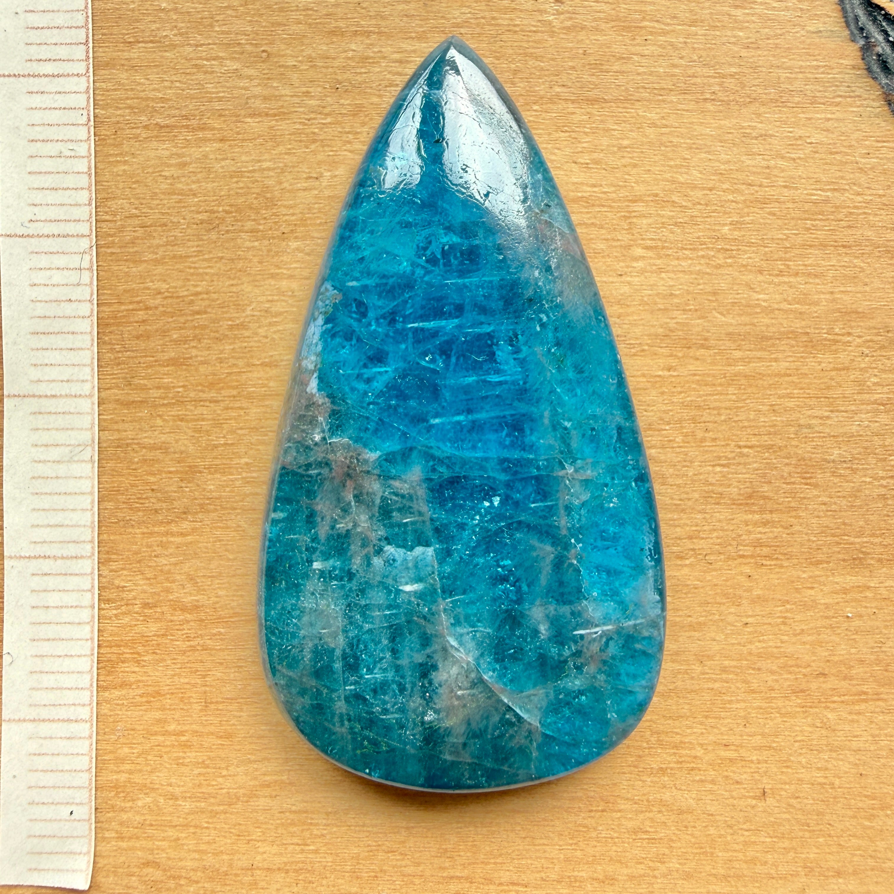 Cabochon Apatite