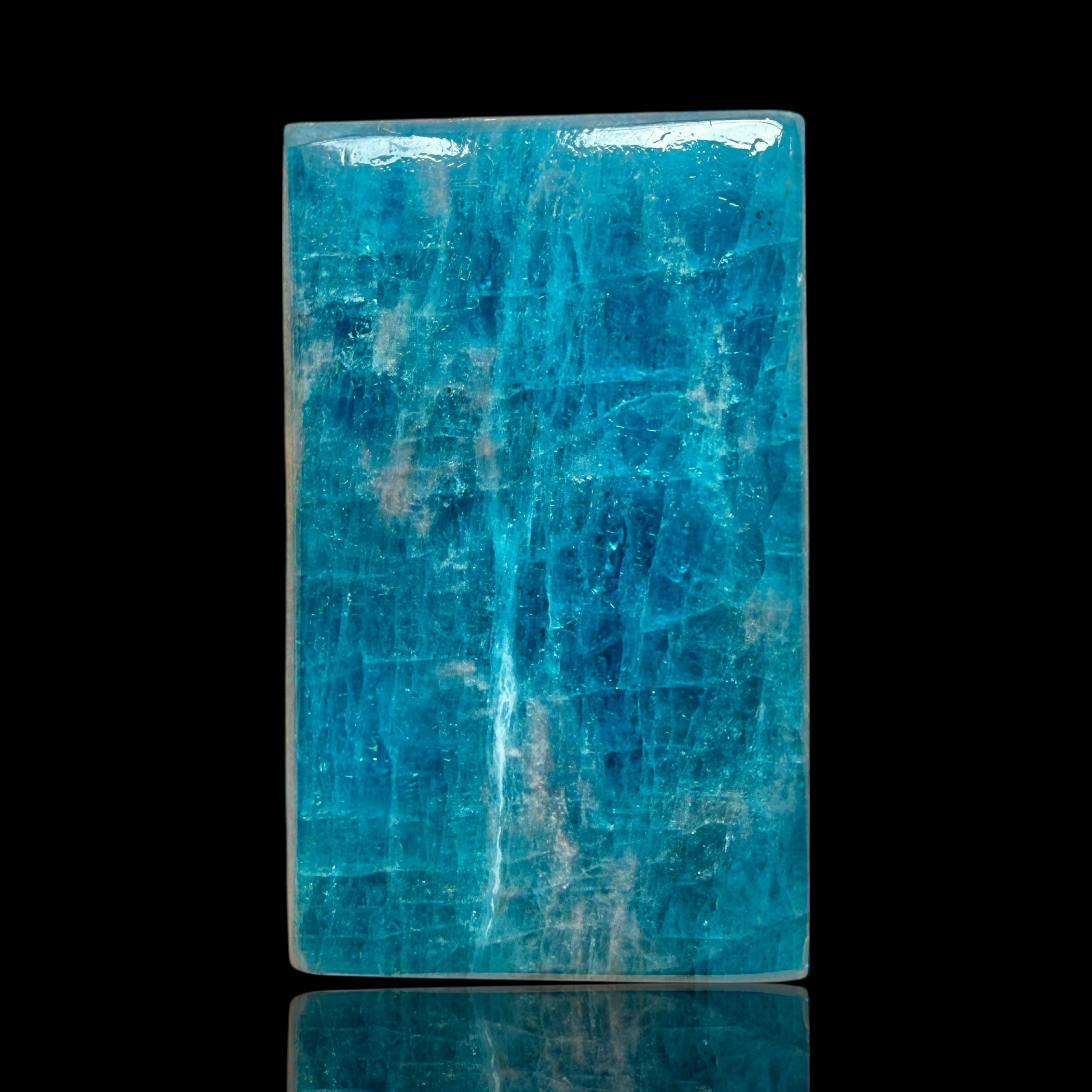 Cabochon Apatite