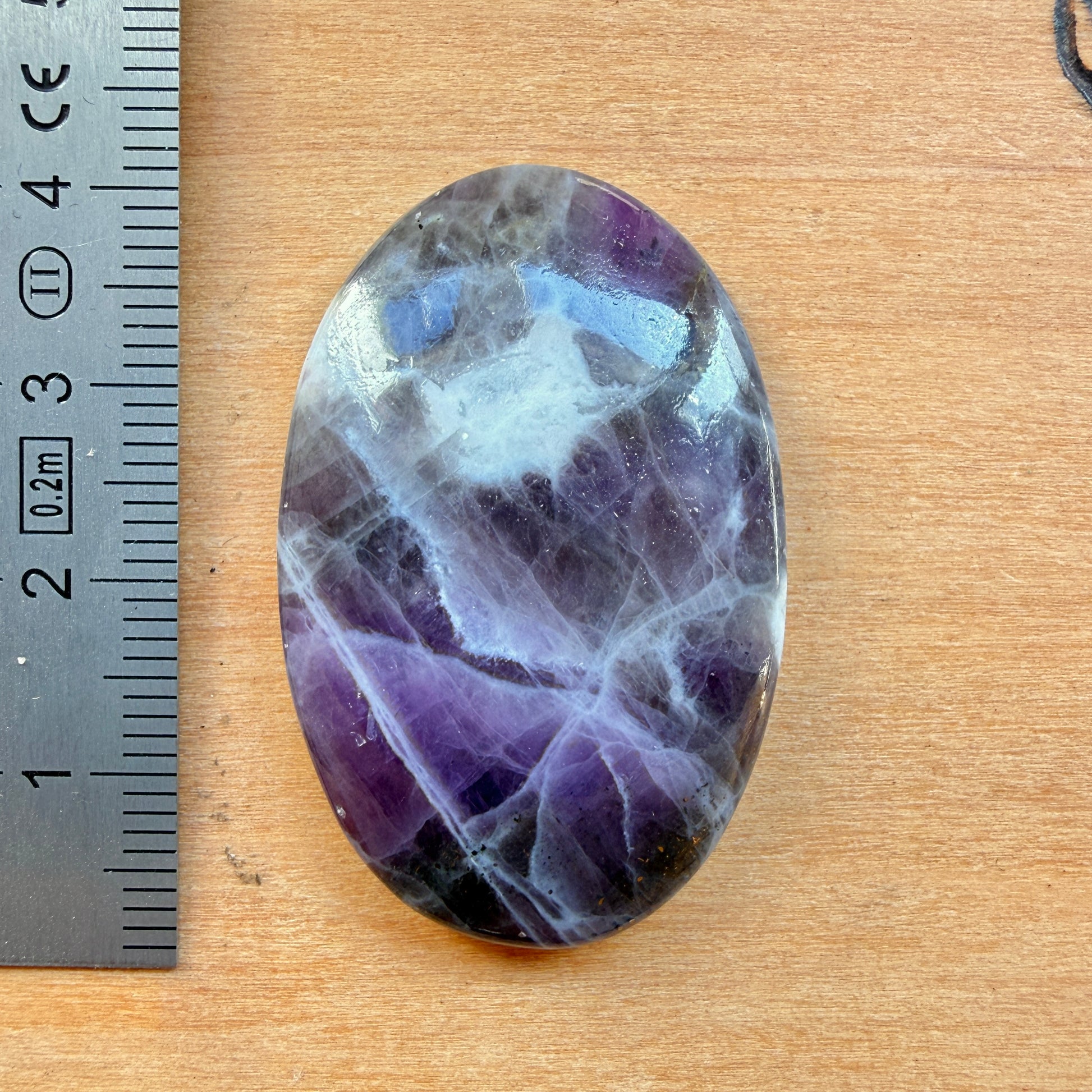 Cabochon Opale Violette