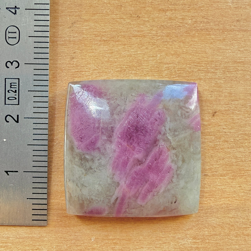 Cabochon Rubis Quartz