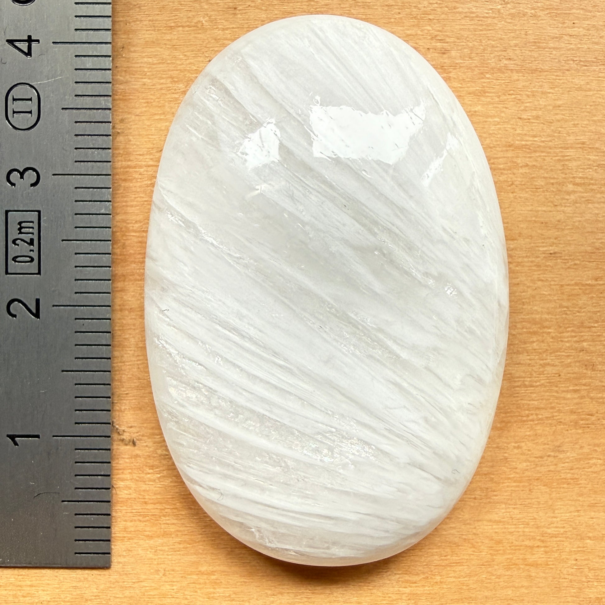 Cabochon Scolecite