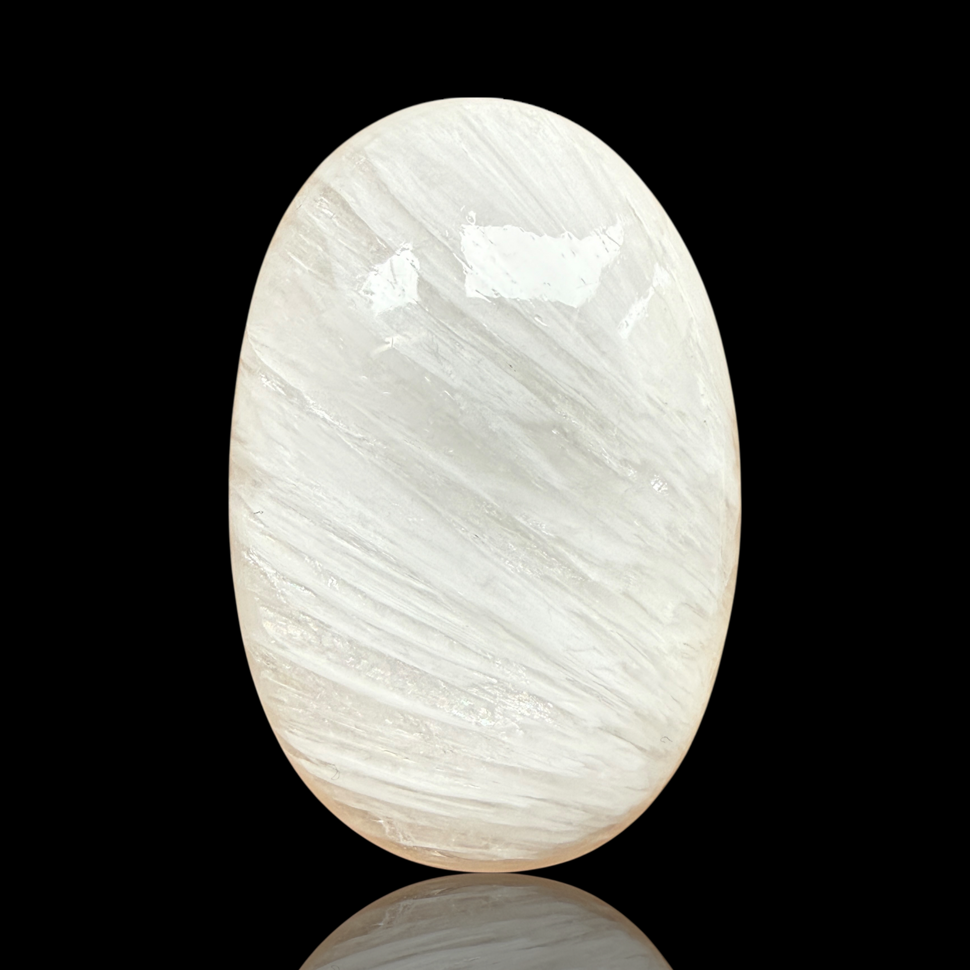 Cabochon Scolecite