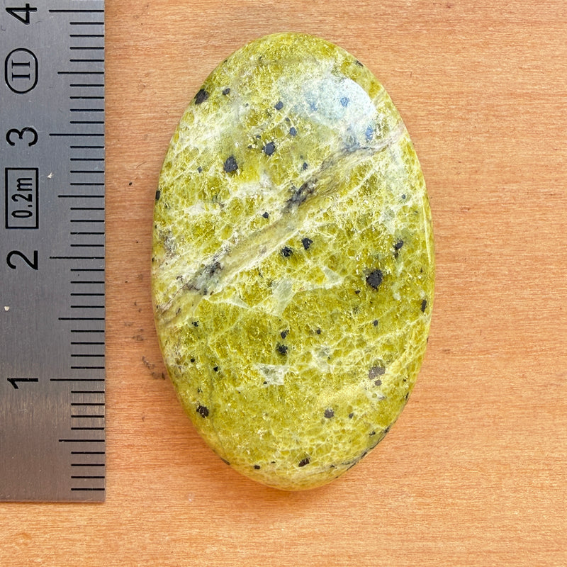 Cabochon Serpentine