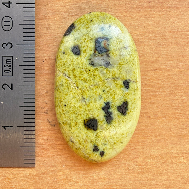 Cabochon Serpentine