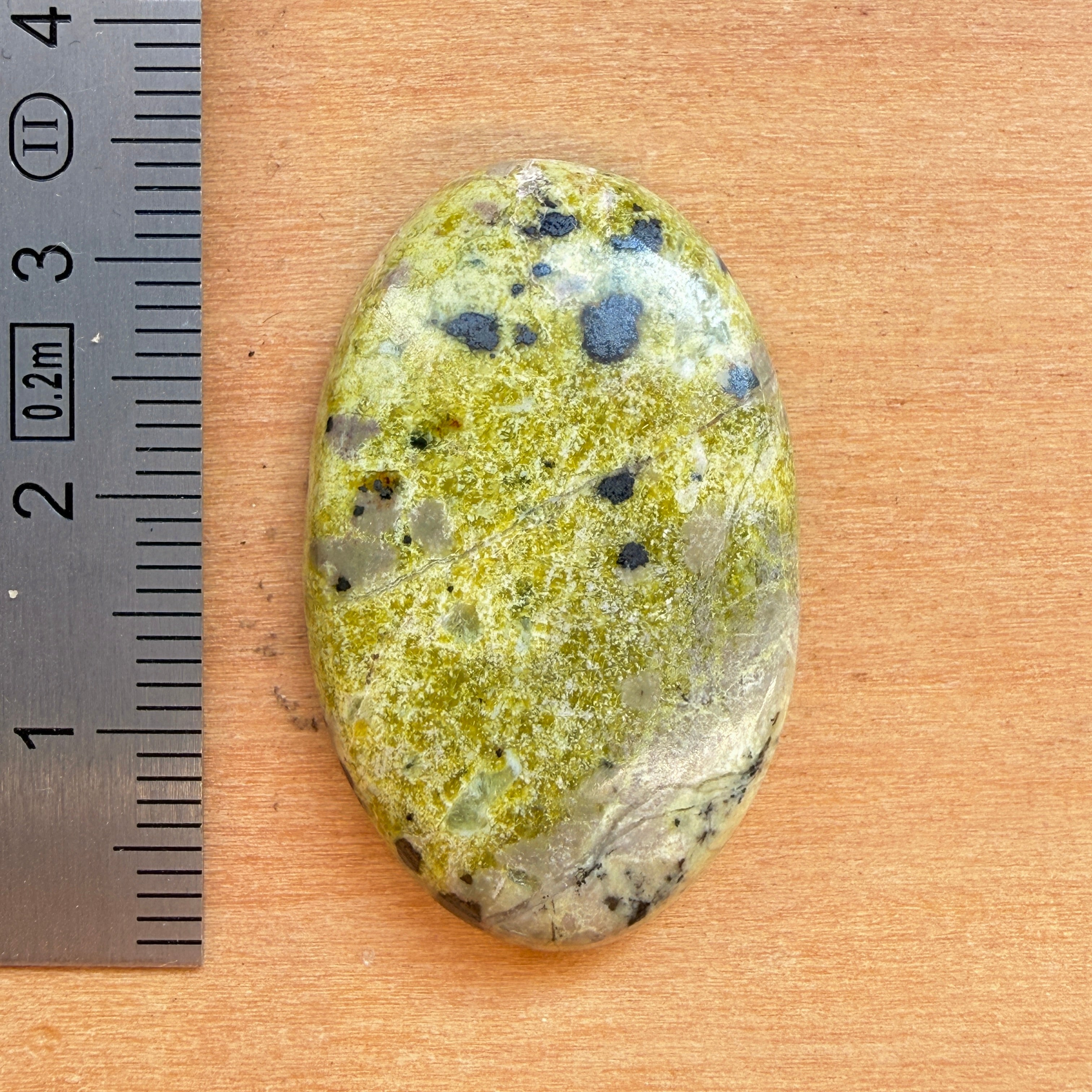 Cabochon Serpentine