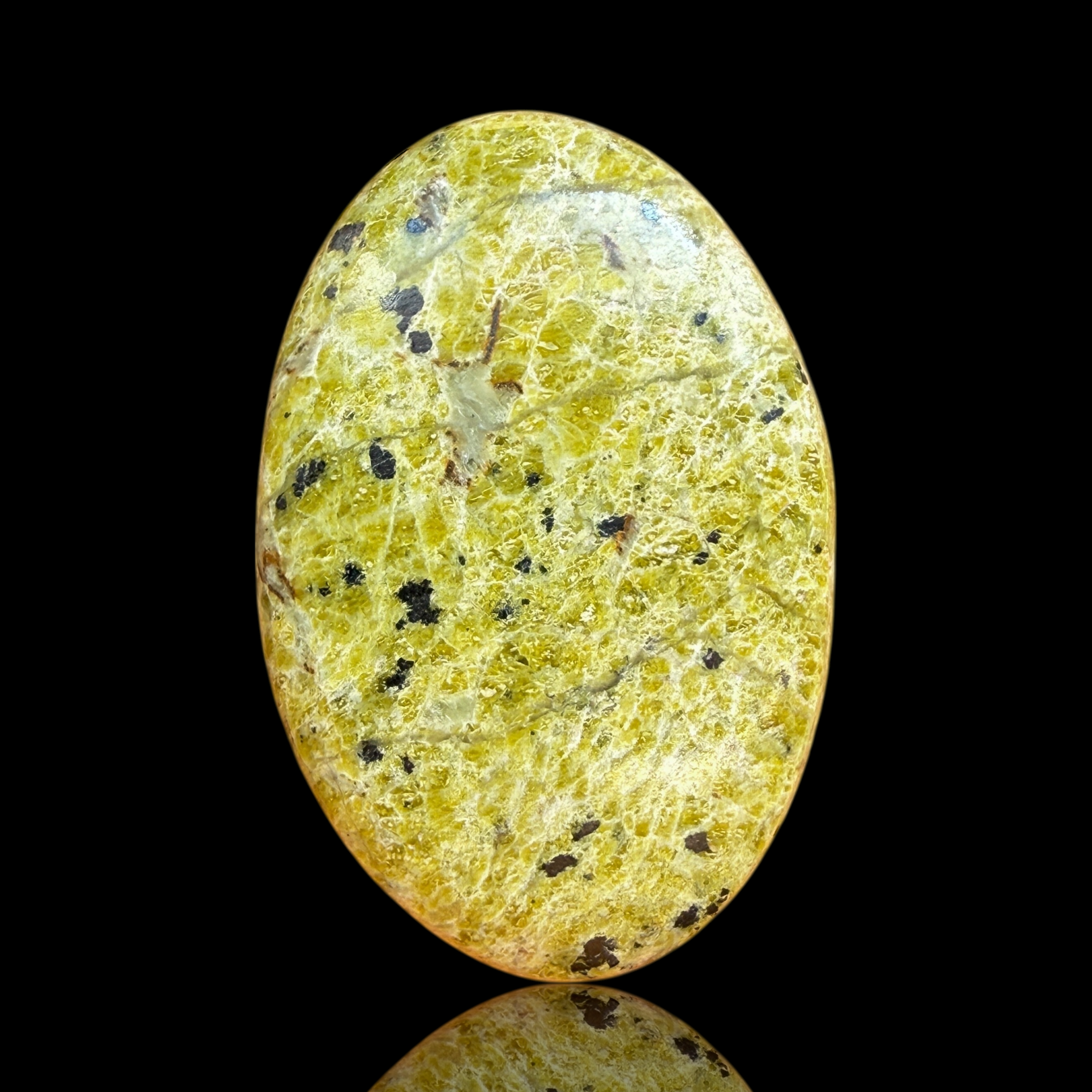 Cabochon Serpentine