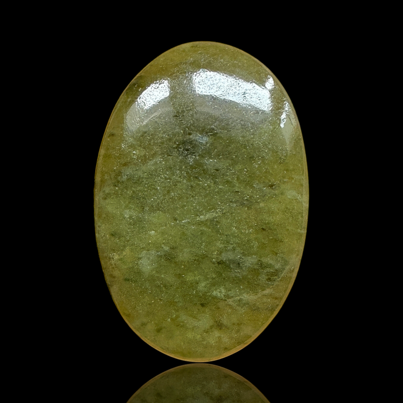 Cabochon Vésuvianite