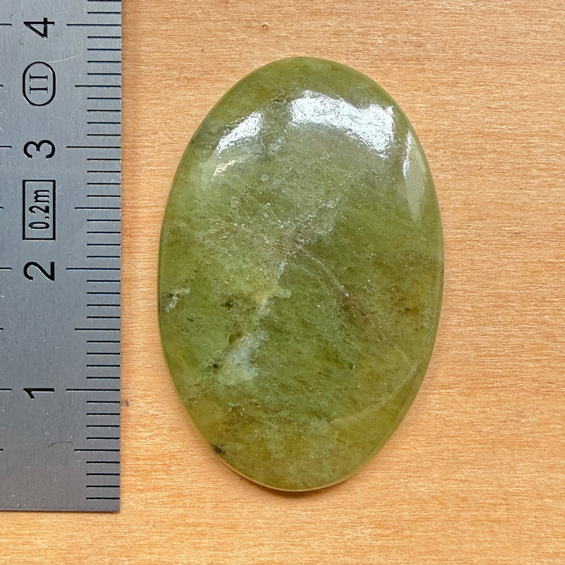 Cabochon Vésuvianite
