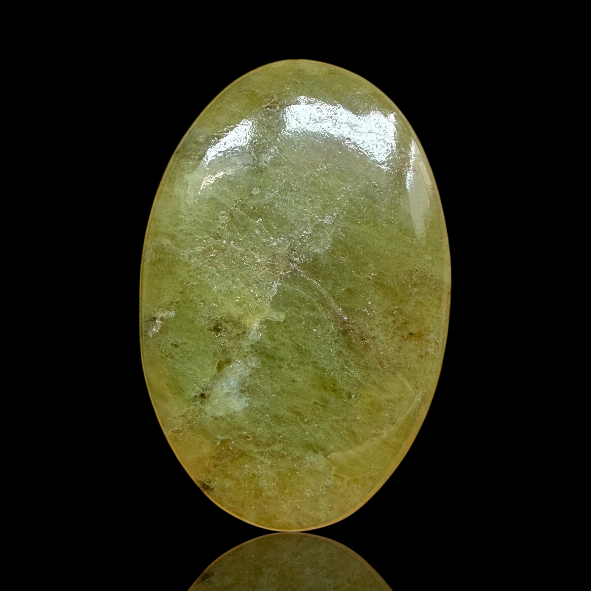 Cabochon Vésuvianite