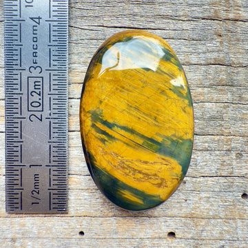 Cabochon Nellite