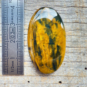 Cabochon Nellite