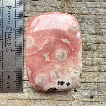 Cabochon Rhodochrosite