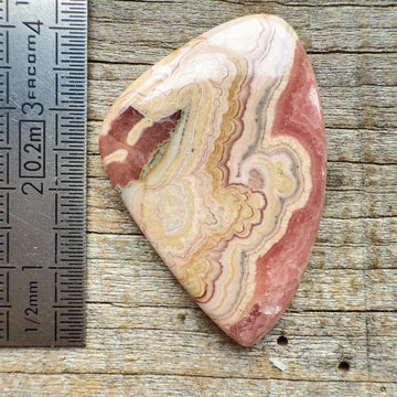 Cabochon Rhodochrosite