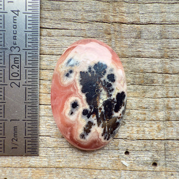 Cabochon Rhodochrosite