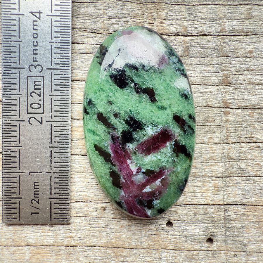 Cabochon Rubis Zoïsite