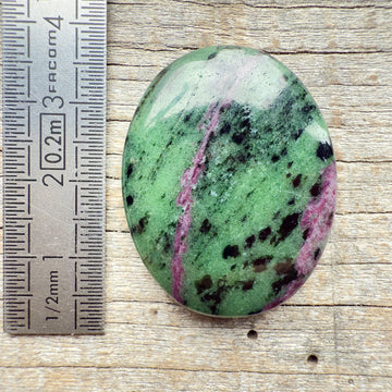 Cabochon Rubis Zoïsite