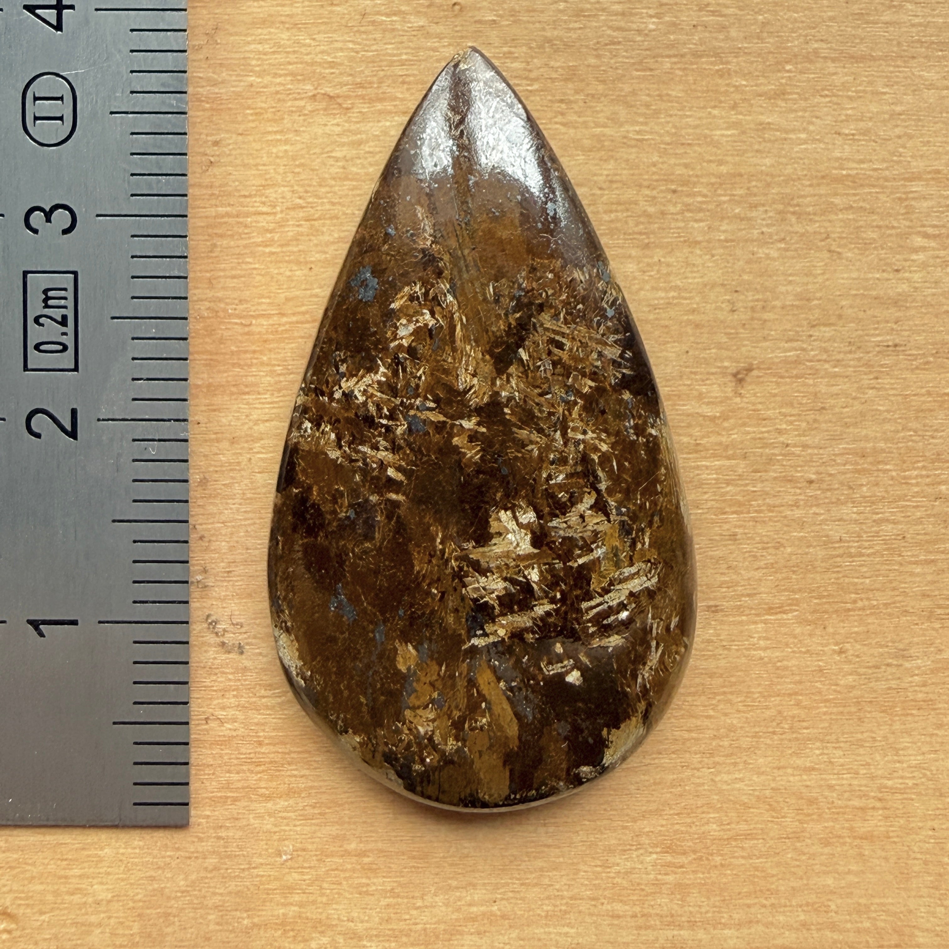 Cabochon Bronzite