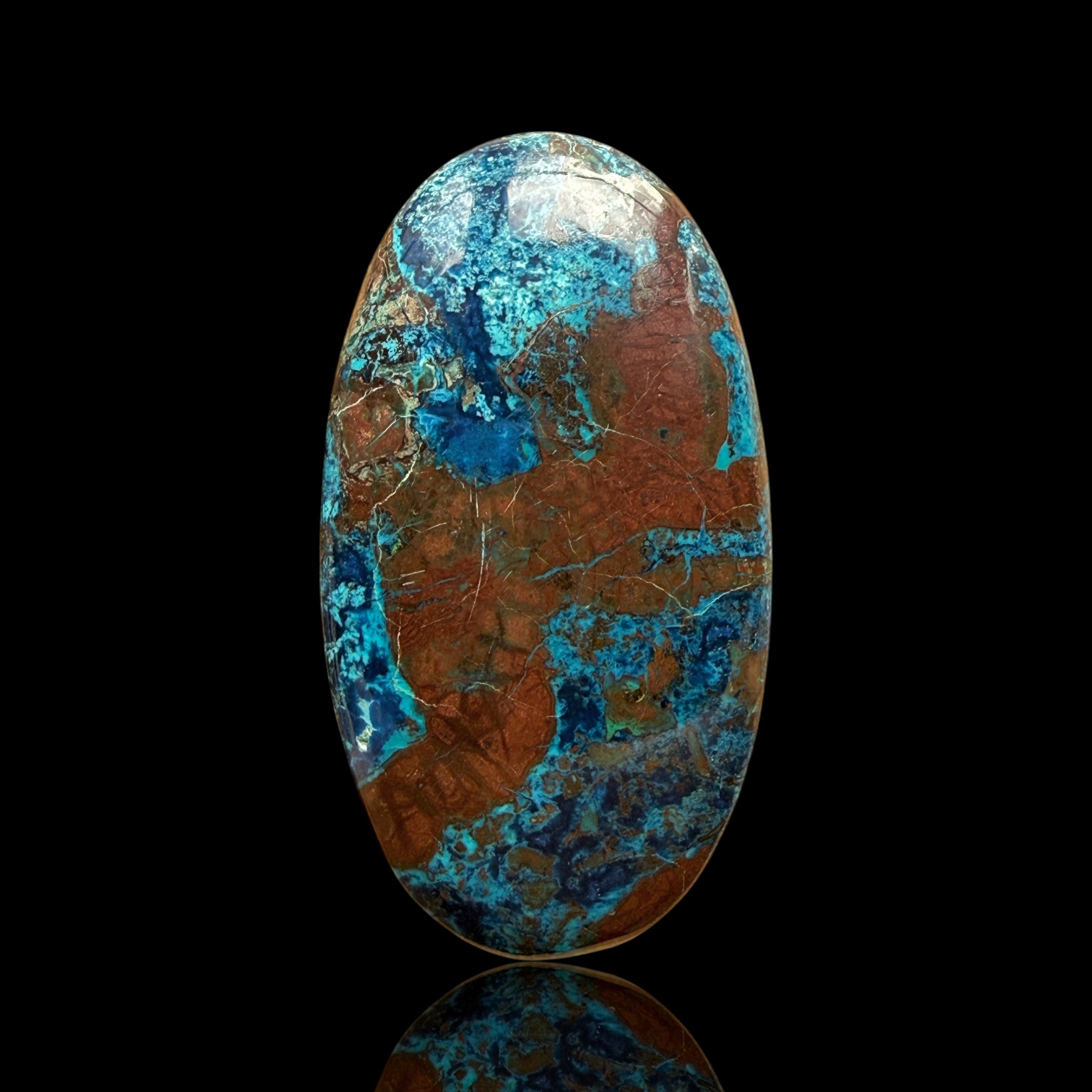 Cabochon Shattuckite