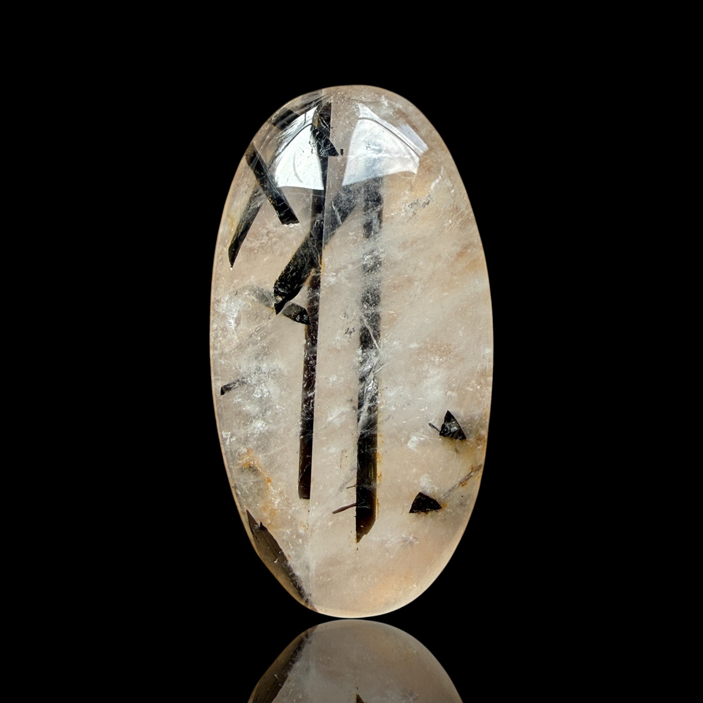 Cabochon Tourmaline Noire dans Quartz